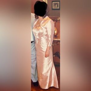 Montage Boutique Evening Gown Dress size 8 petite